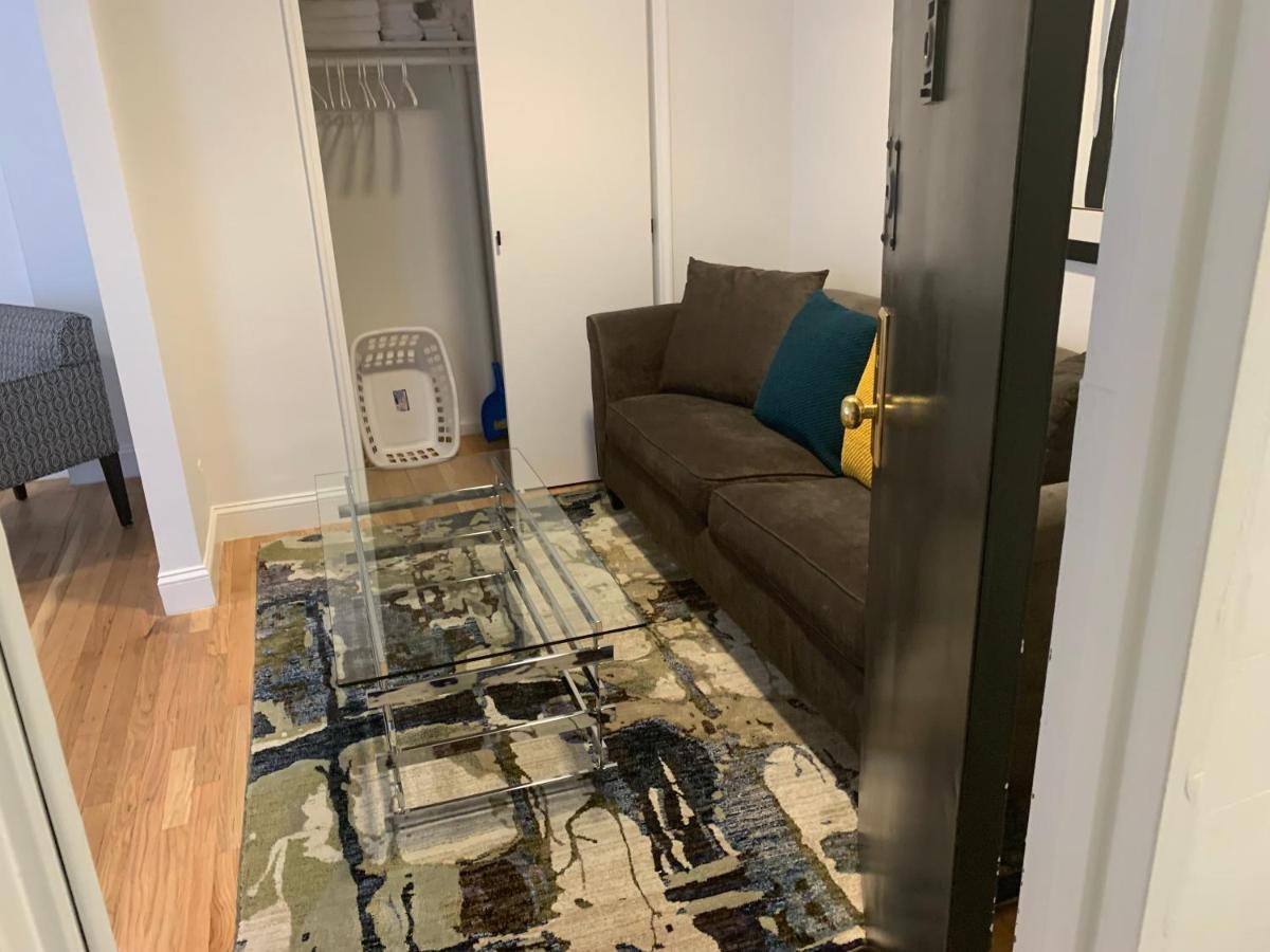 Upper East Side Apartments 30 Day Rentals ニューヨーク エクステリア 写真